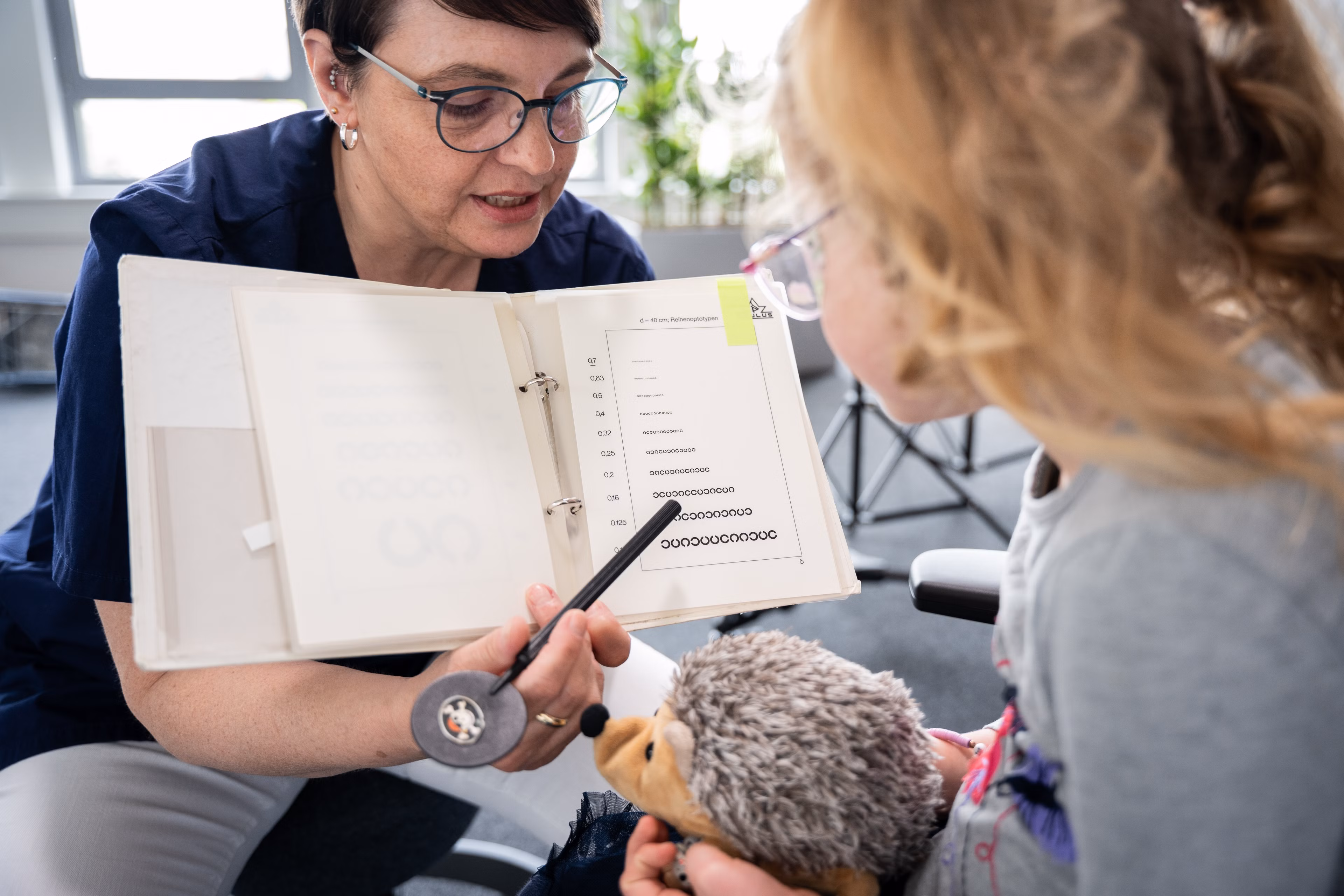 Orthoptistin Visusprüfung