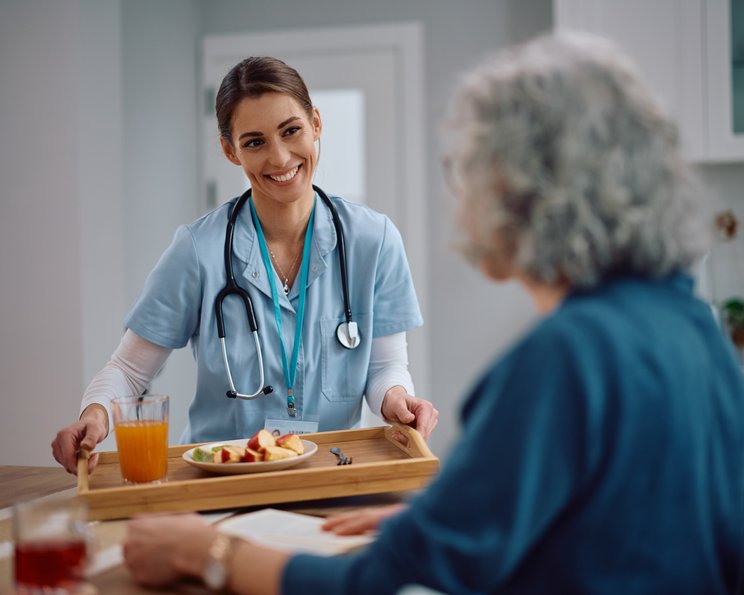 Ernährung als ein Schlüsselfaktor bei Dekubitus: Hintergründe und Praxistipps für Pflegekräfte