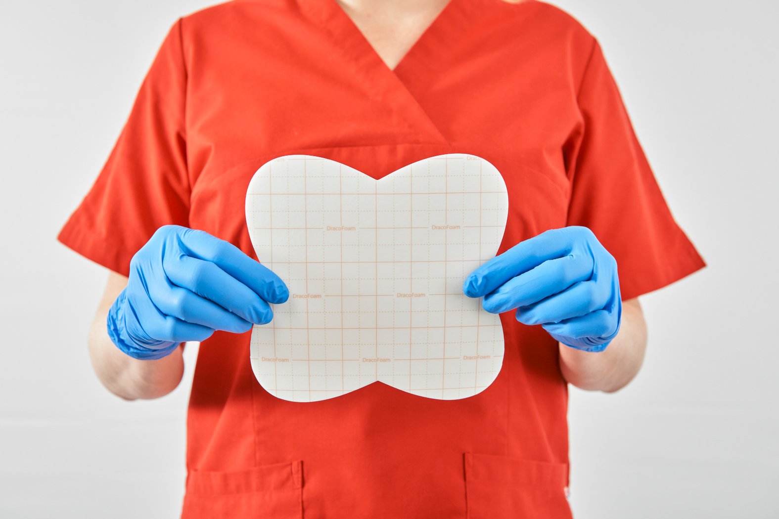 Dracofoam Multishape, flexibel verwendbare Schaumstoffundauflage 20x20cm