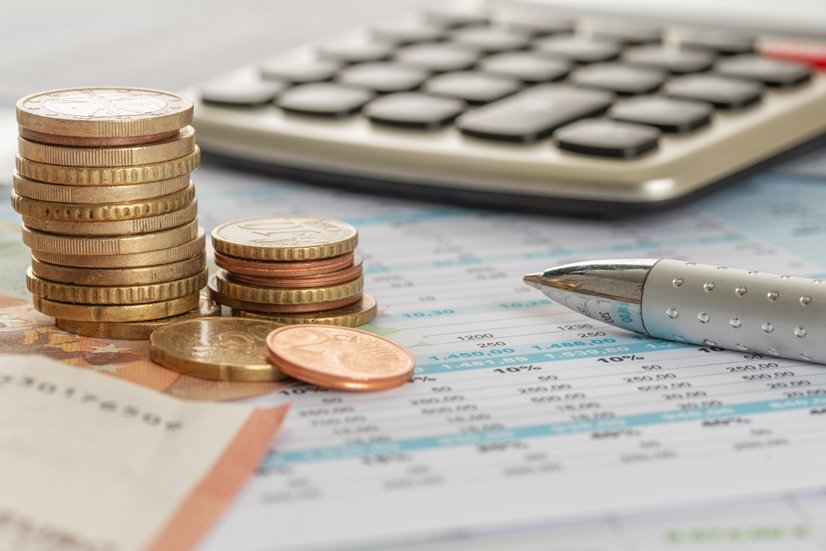 Abrechnung: Geld, Taschenrechner, Spreadsheet