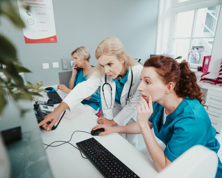 Zi-Umfrage: Hohe Unzufriedenheit mit Praxissoftware