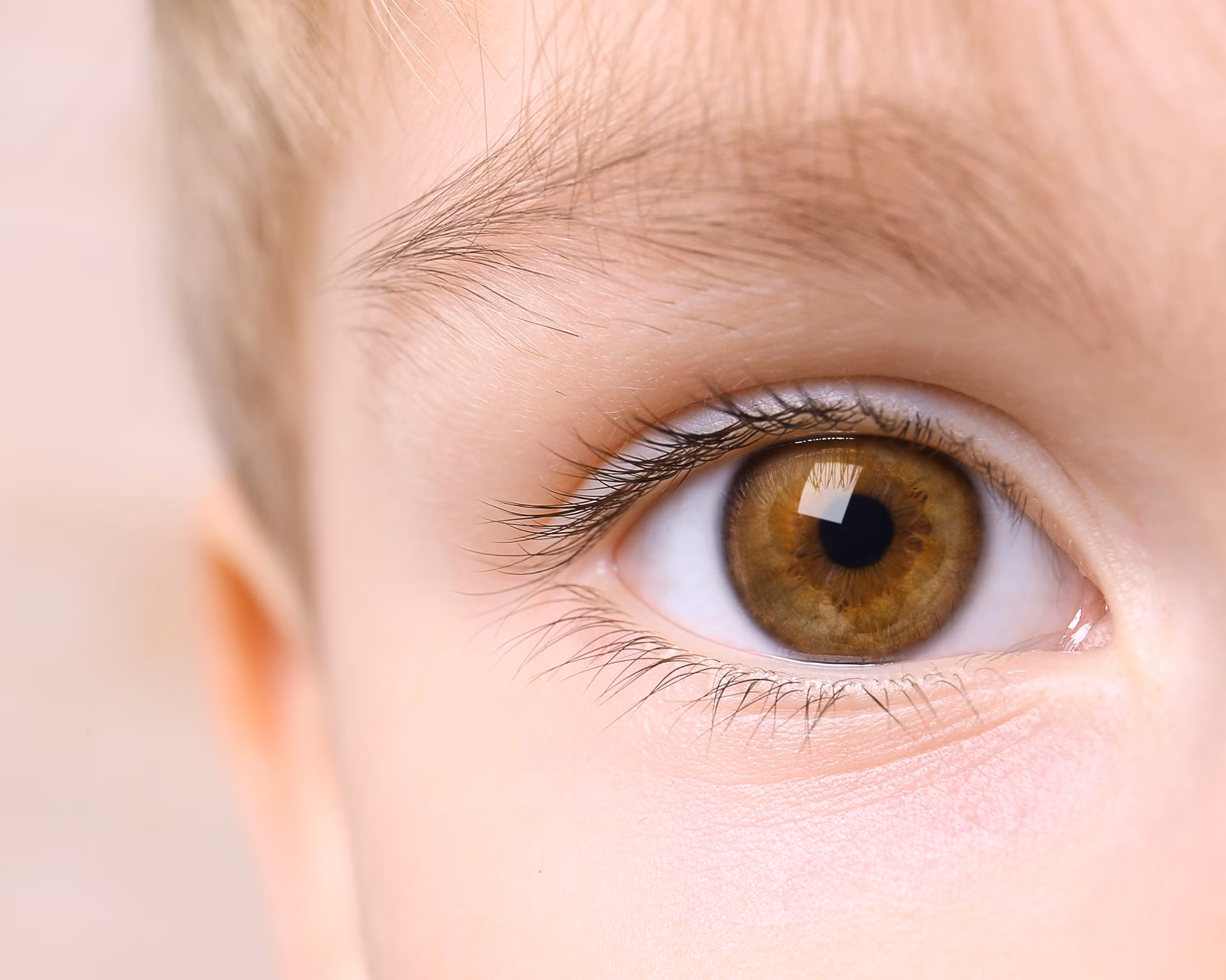 Nahaufnahme eines Kinderauges