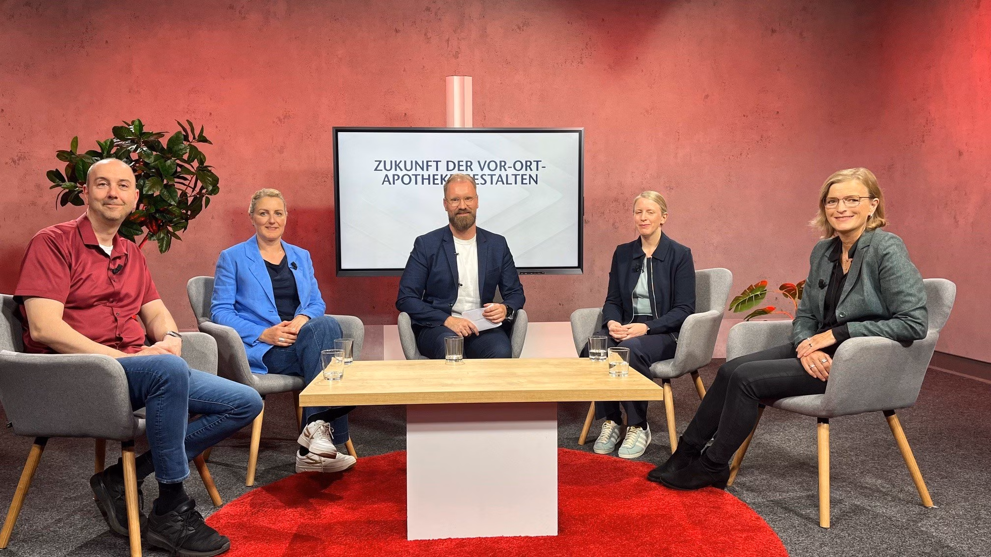 Podiumsdiskussion – Die Zukunft der Vor-Ort-Apotheke gestalten