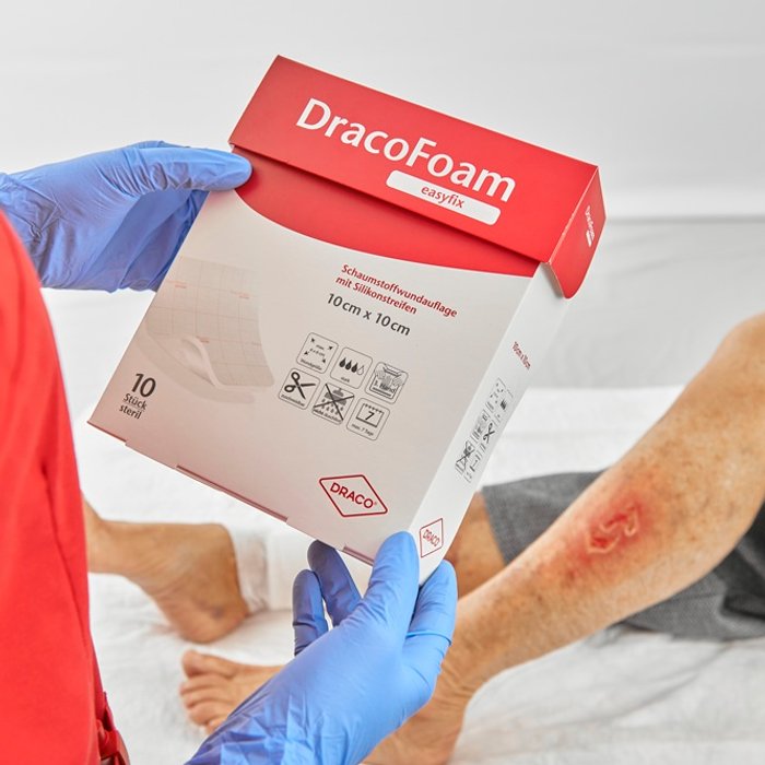 DracoFoam easyfix - MFA vor der Anwendung der Wundauflage beim Patienten