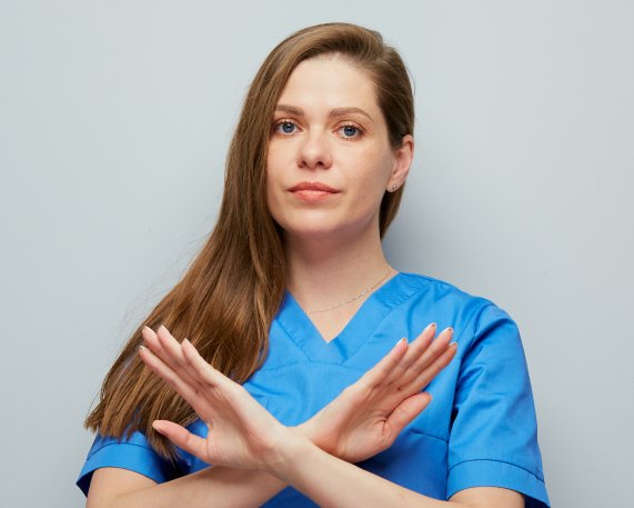 Grenzen setzen – schützen – unterstützen: Sexuelle Übergriffe in der Arztpraxis erkennen und handeln